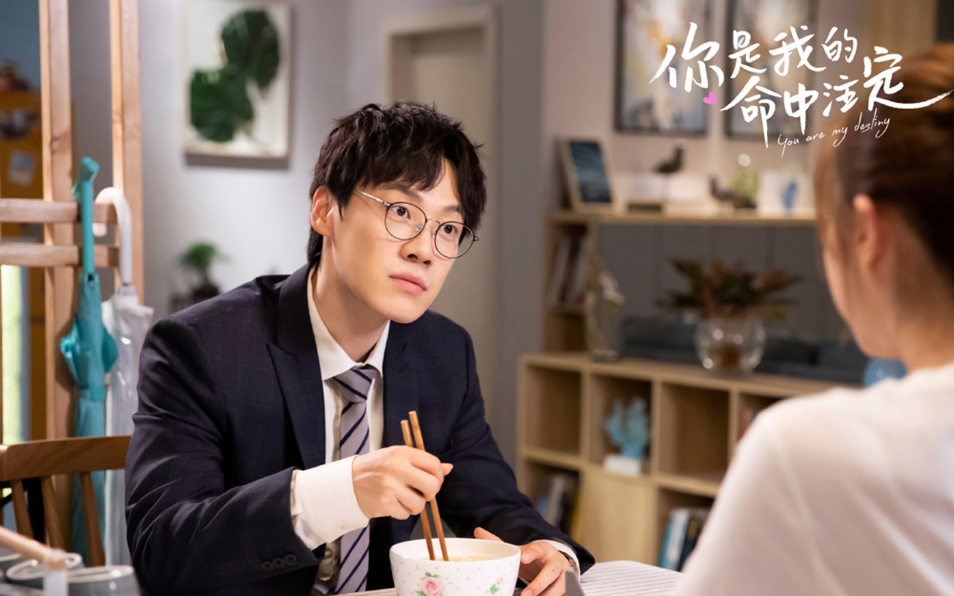 比利时马术协会与大学合作，开展马术运动营养研究，优化饮食方案。